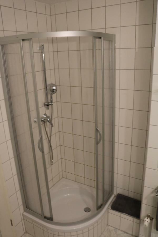 ארפורט Apartment Auenviertel מראה חיצוני תמונה
